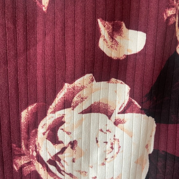 Straight Skirt - Picture 3 of 3